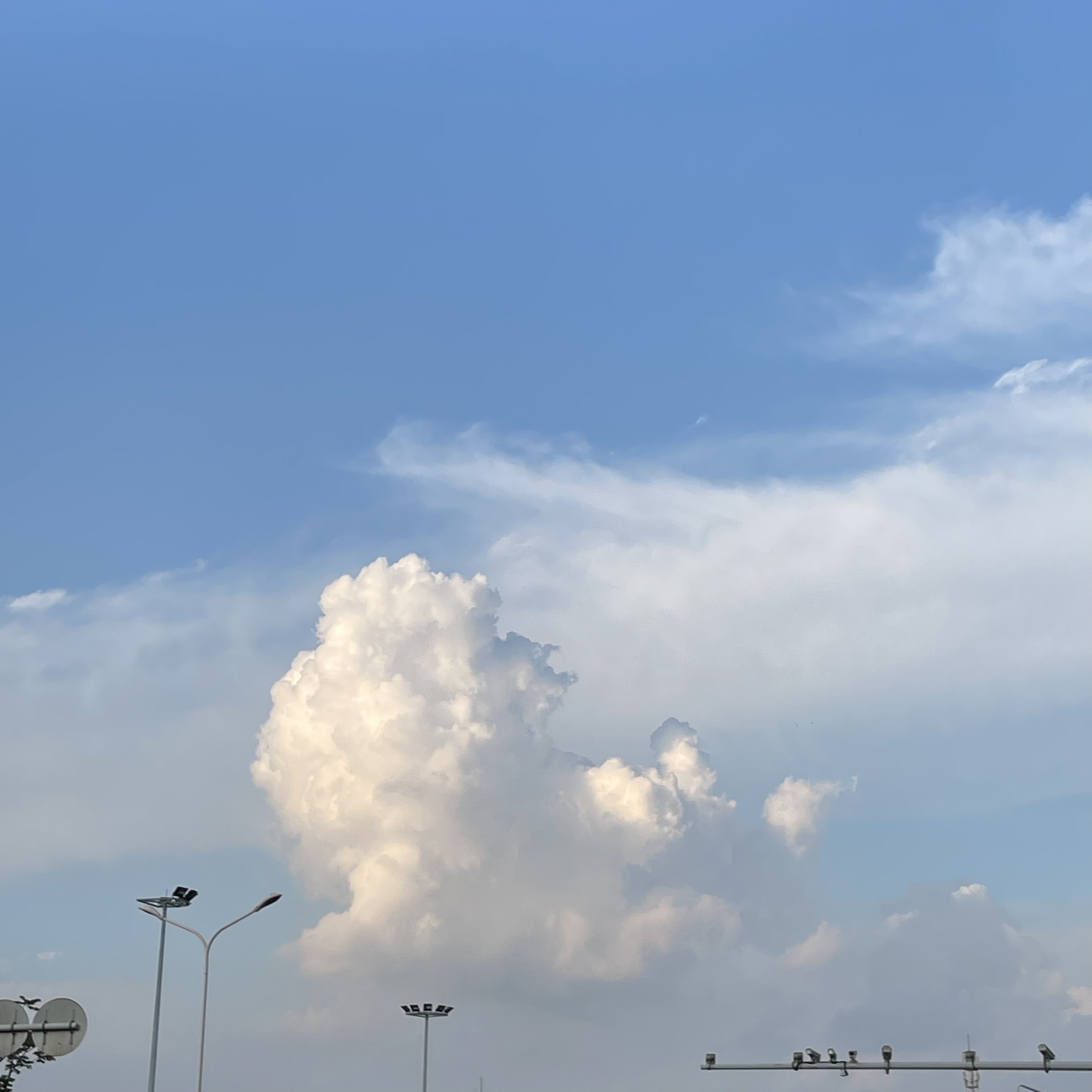 cloud00017.jpeg