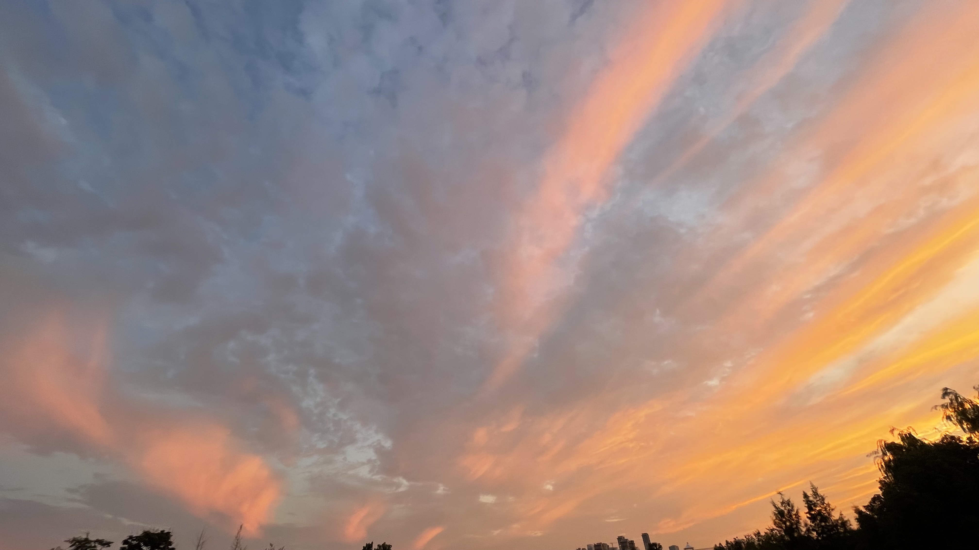 cloud00019.jpeg